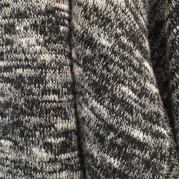 Max Studio Top - Picture 3 of 3